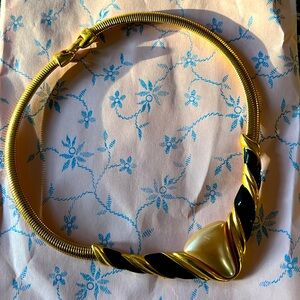 Vintage Gold Tone Napier Necklace